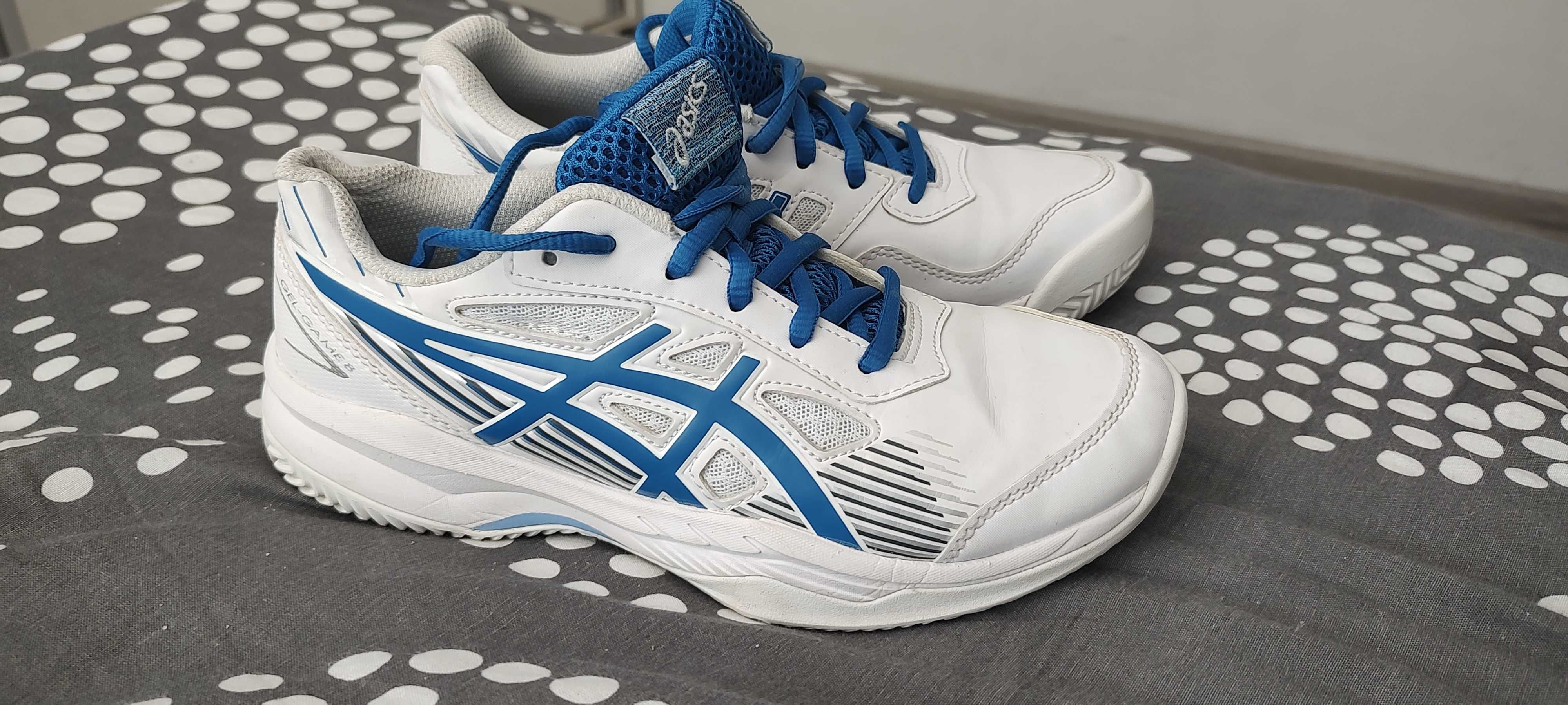 Обувки за хандбал ASICS