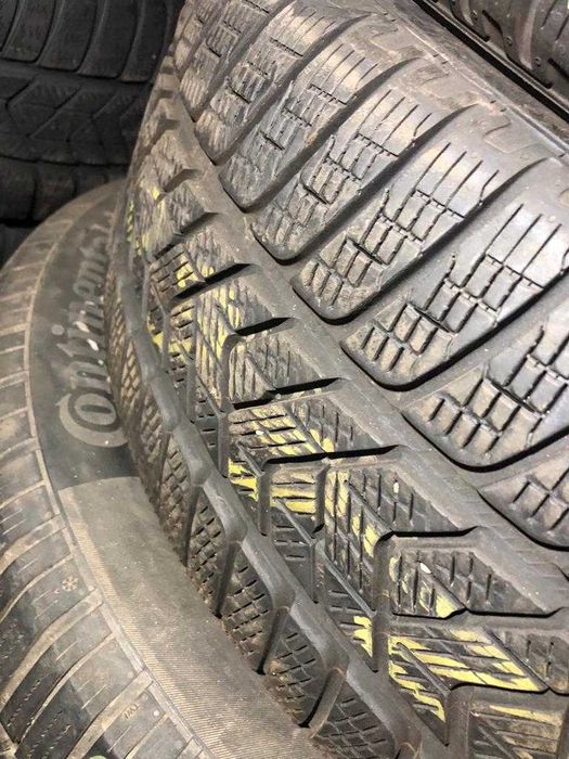 Super Anvelope Iarna 2X 235/50 R20 Pirelli DOT 2020!!!