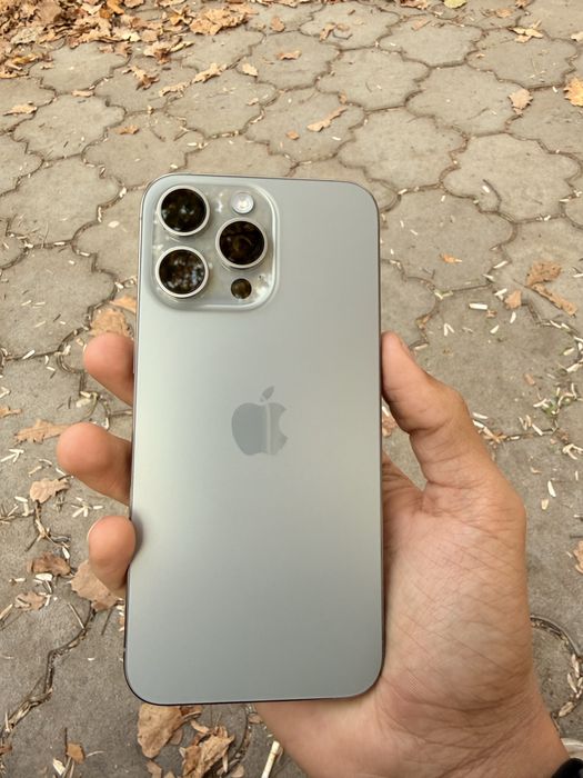 iphone 15 pro max акб88% идиал