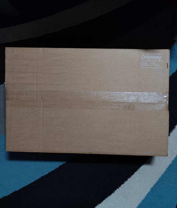 Samsung Odyssey G5 27", QHD, 165Hz + suport Maclean