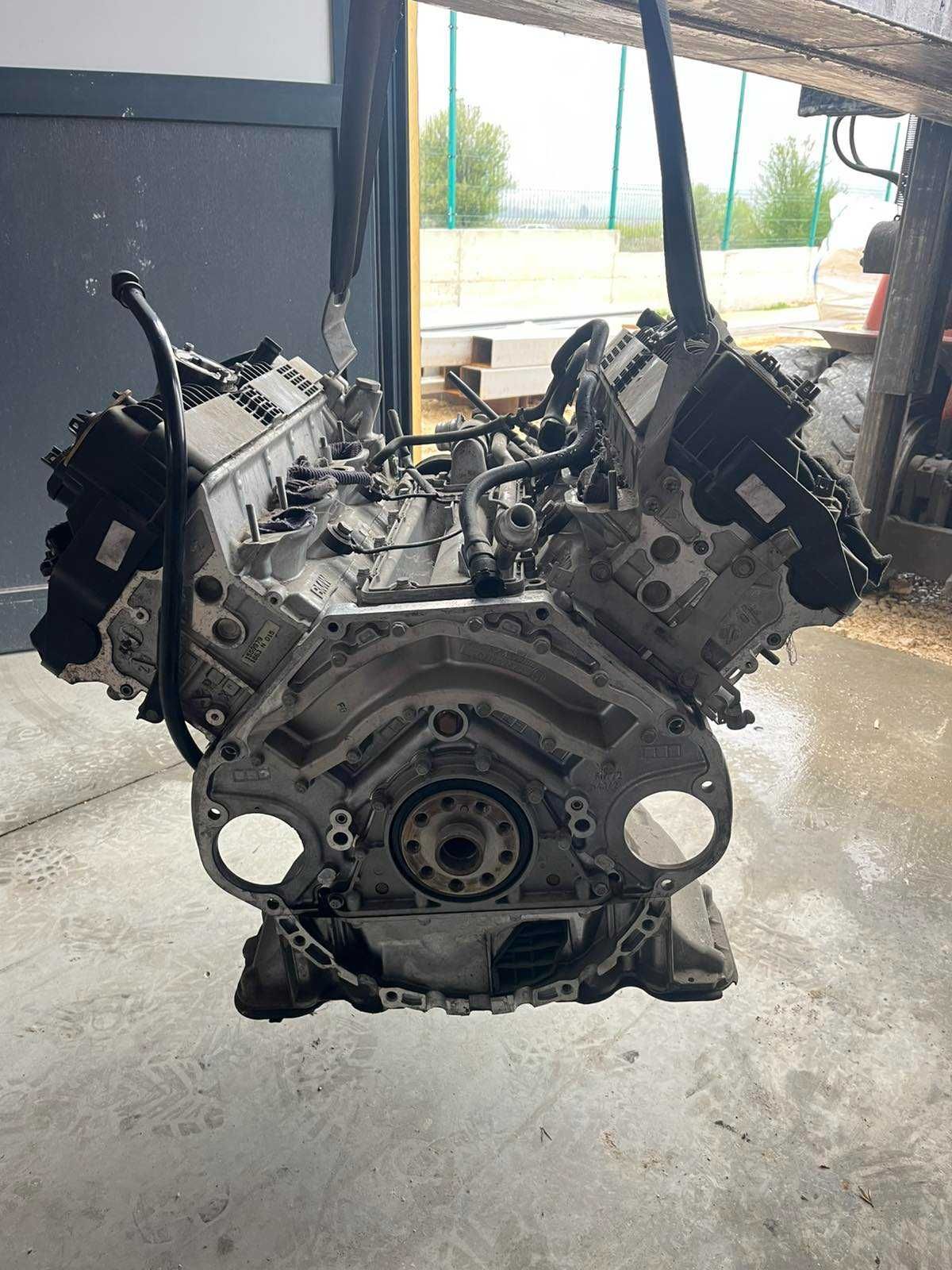Двигател BMW E65 740I 306к.с.-КОД:N62B40A