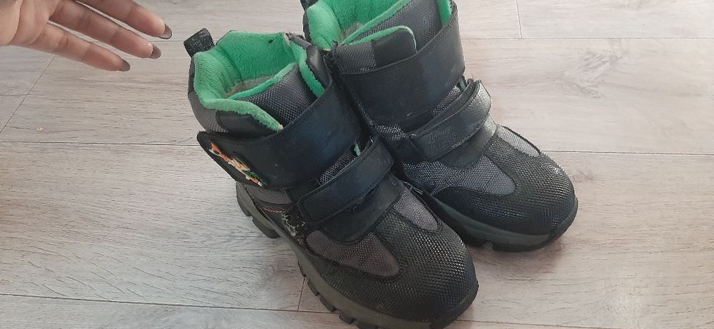 Продам обувь на мальчика