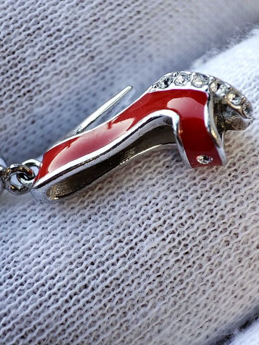 925 Pandantiv pantof cu toc email si swarovski Si Lant Argint