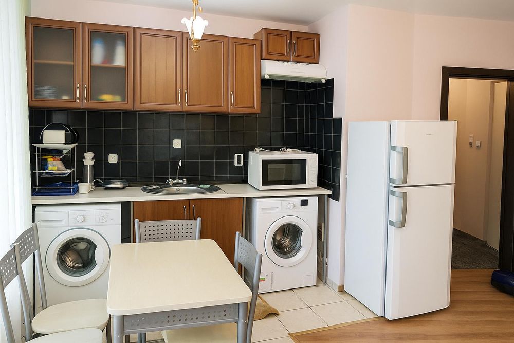 Тристаен апартамент под наем в Център