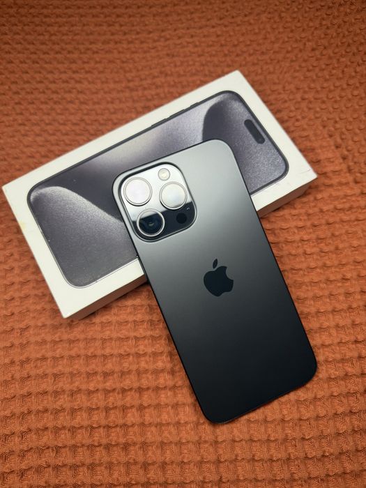 IPhone 15 pro max 256 gb