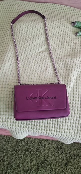 Дамска чанта Calvin Klein
