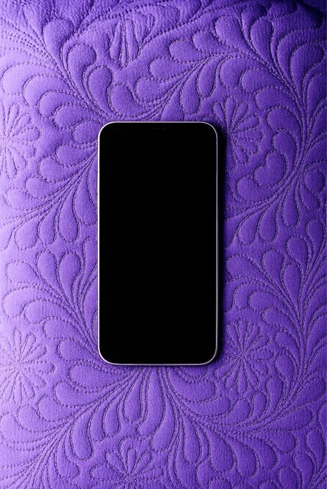 Vând iphone 14 plus NEGOCIABIL