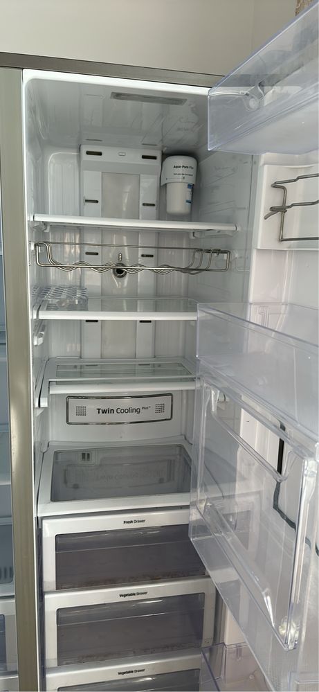Vand frigider samsung side by side