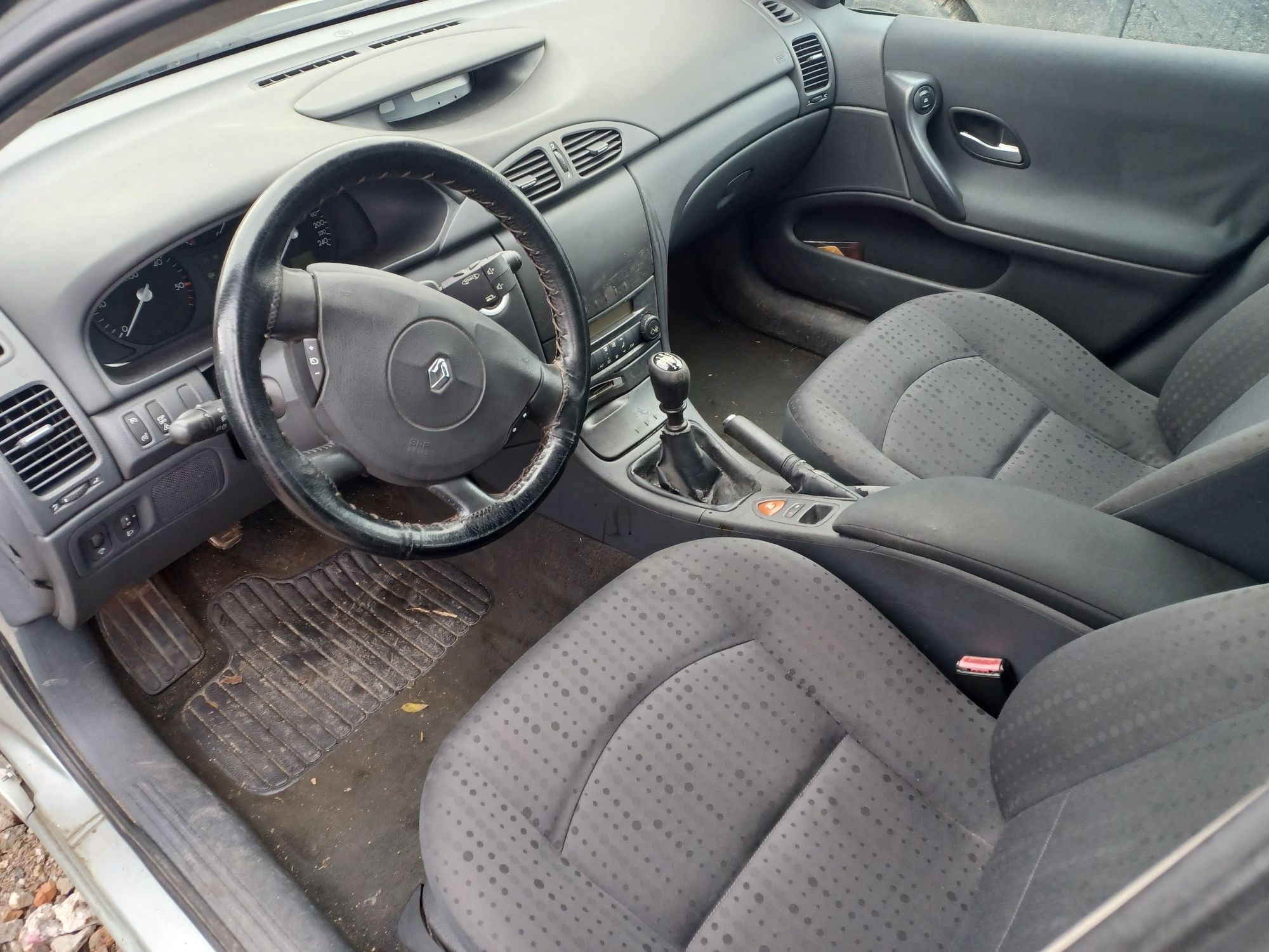 Лагуна 2.2дци 150кс на части/laguna 2.2dci 150ks na chasti