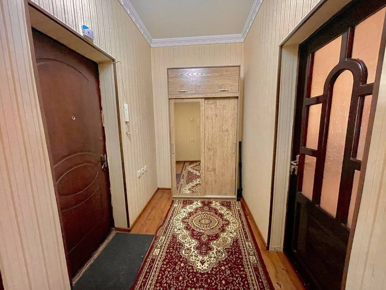 Ижарага квартира метро Гафур Гулом олдида