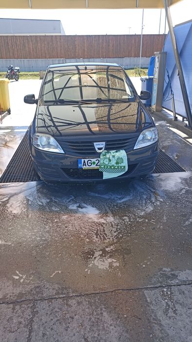 Vând Logan 1,2 16valve sau schimb cu ATB