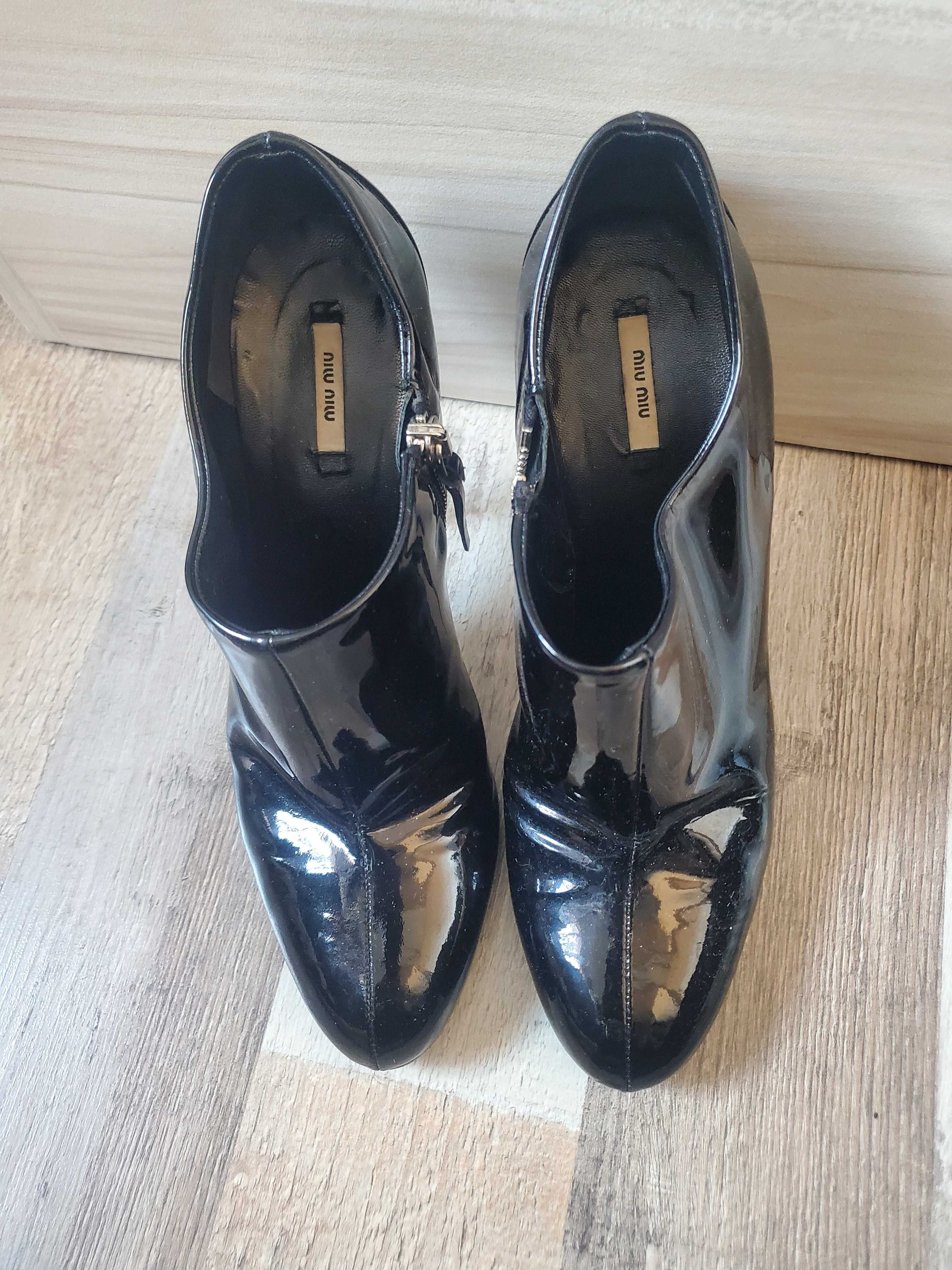 Miu Miu patent leather ботушки