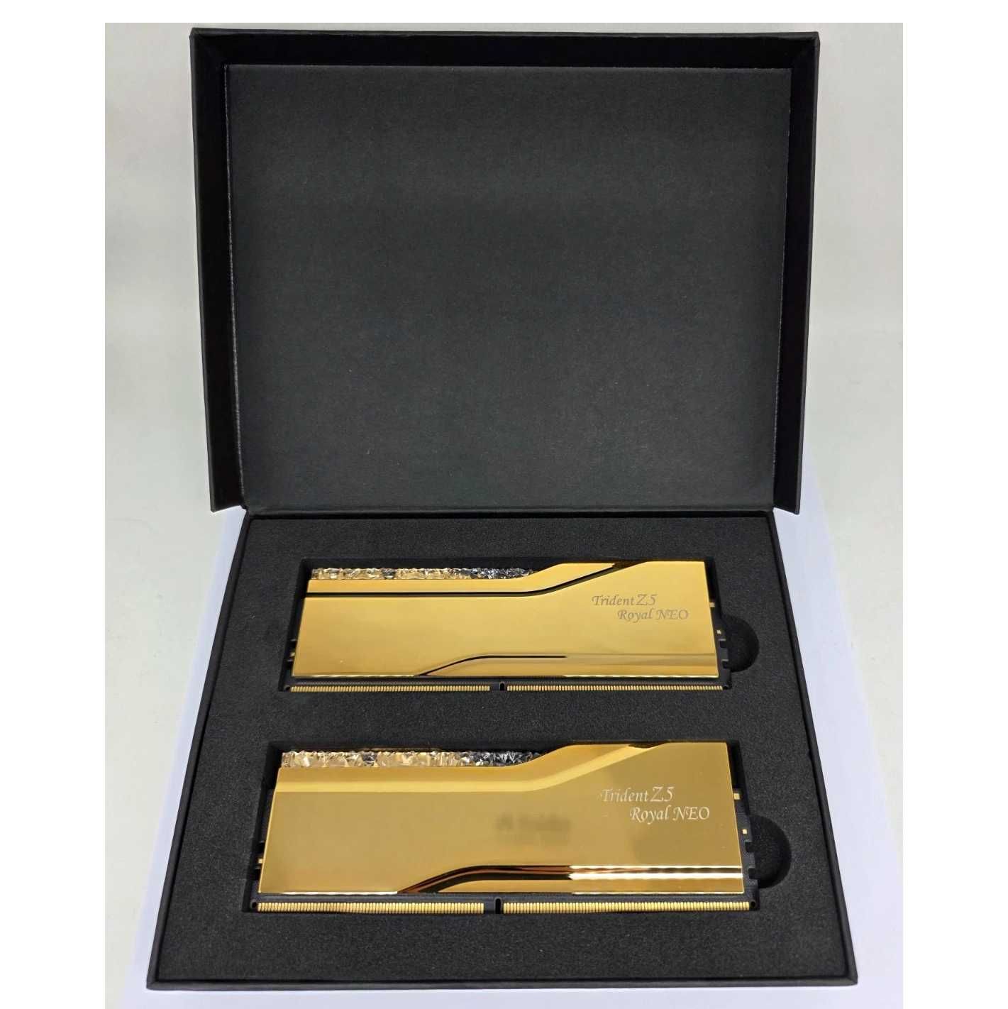 G.Skill Trident Z5 Royal Neo 32GB (2x16GB) DDR5-6000 CL26 AMD EXPO