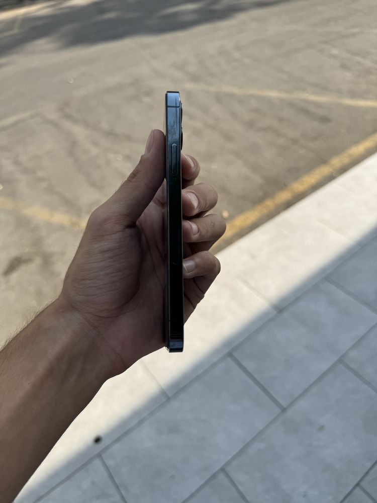 iPhone 12 pro 128GB LL/A