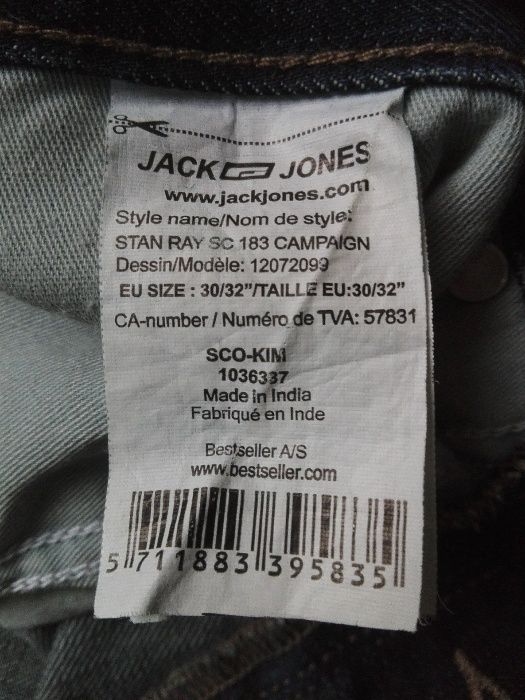 Оригинални стилни мъжки дънки Jack and Jones Anti Fit