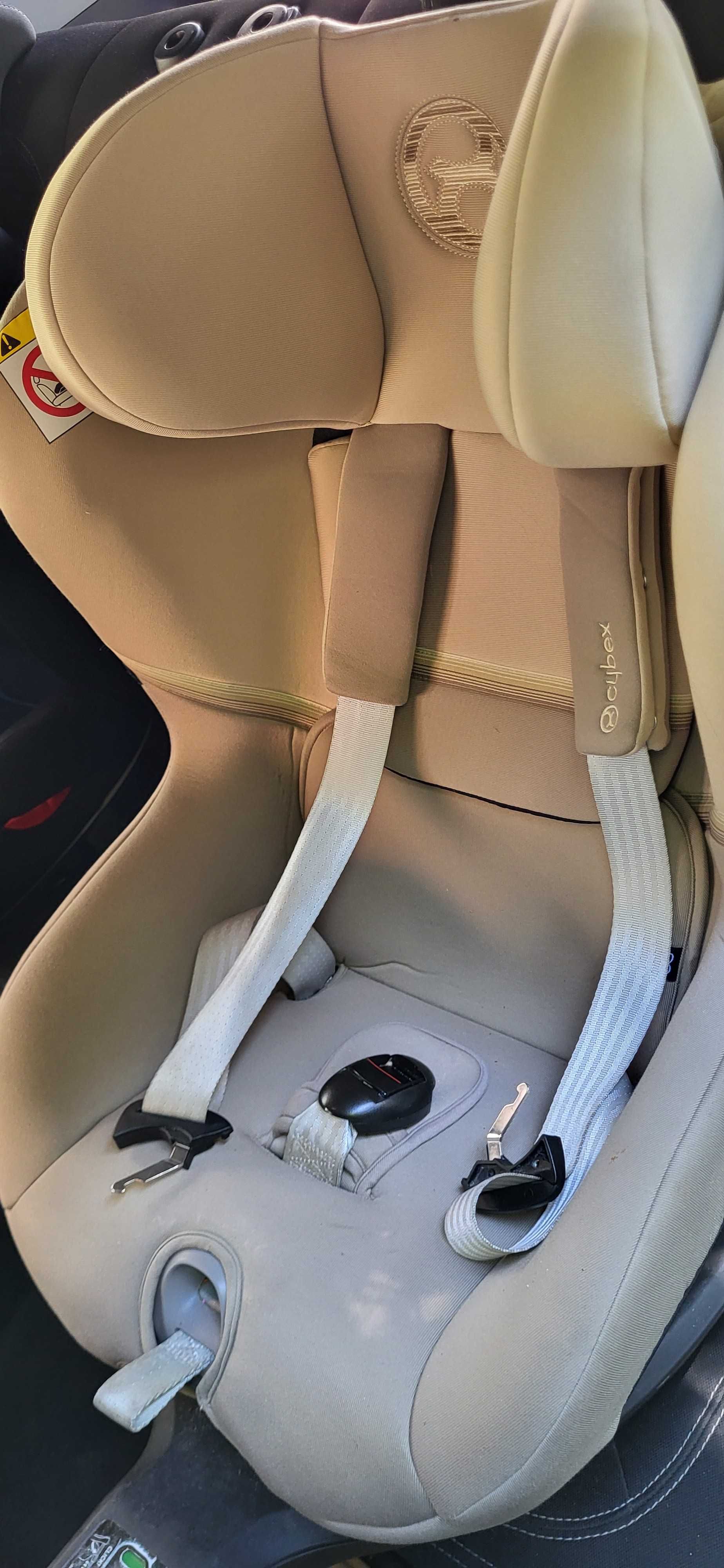 Столче за кола Cybex Sirona