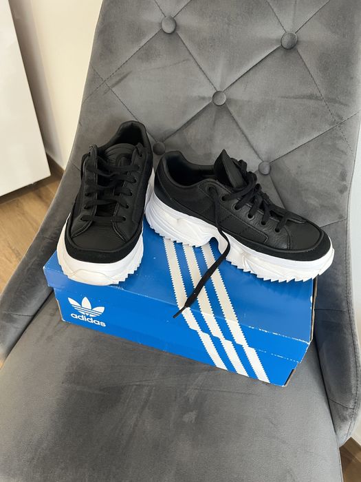 Adidasi adidas dama