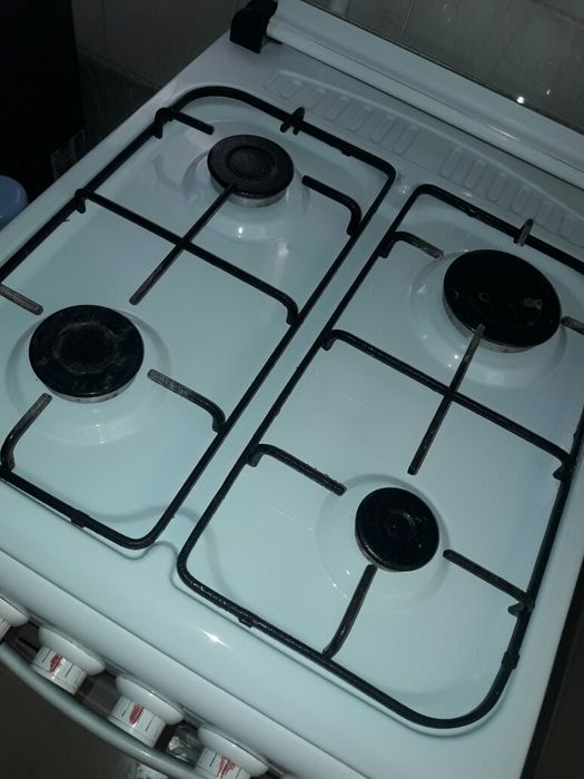 Продам газплиту бу.без электророзжига