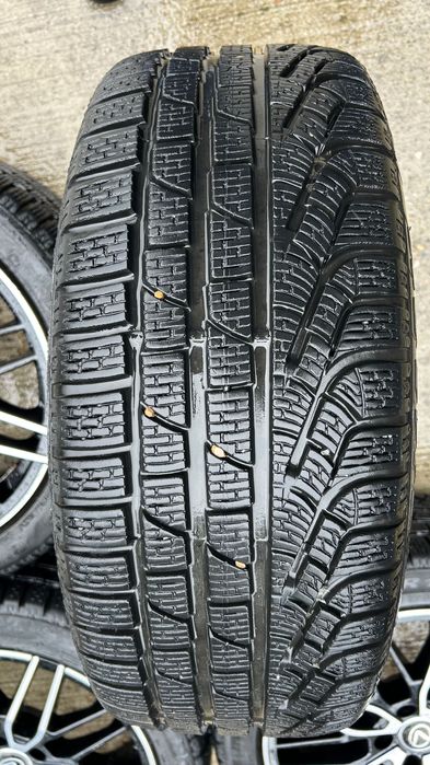Vand 4 roti iarna Porsche Cayenne/Macan