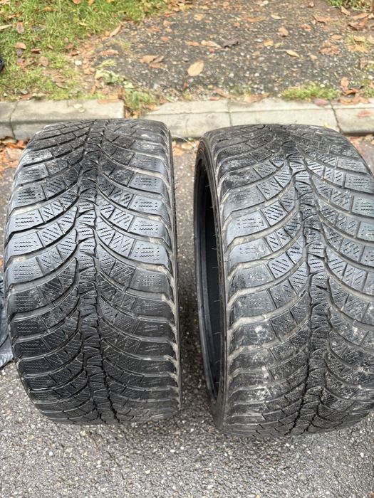 Cauciucuri iarna 255/35 r18