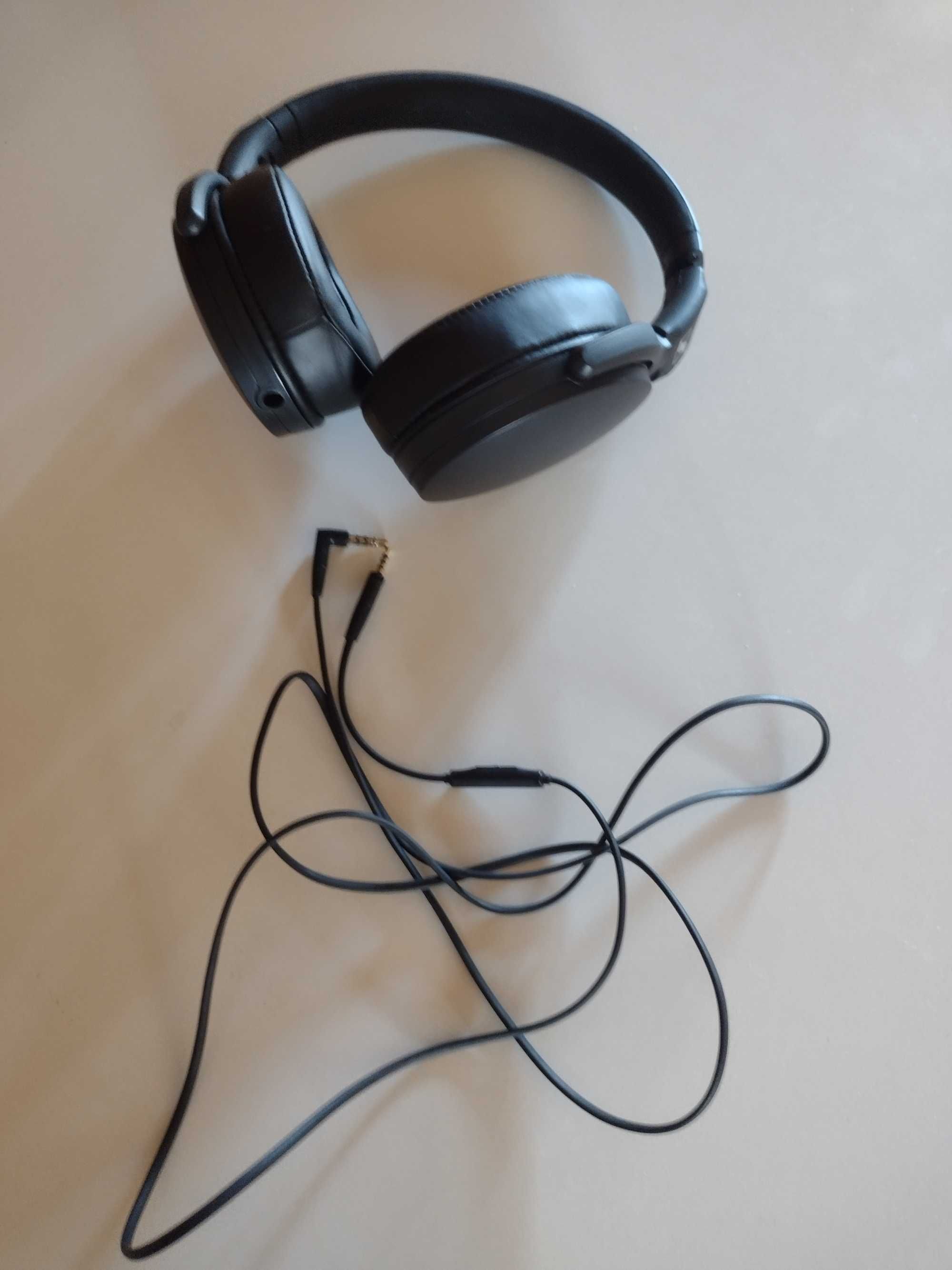 Слушалки Sennheiser