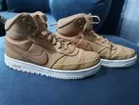 Nike sneakers 43