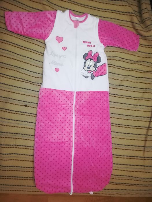 Зимно спално чувалче със свалящи се ръкави