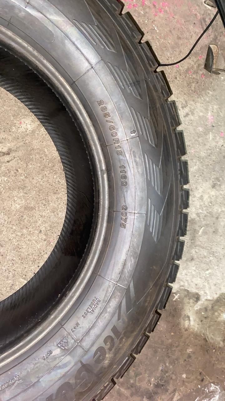 Продам зимнию резину yokohama