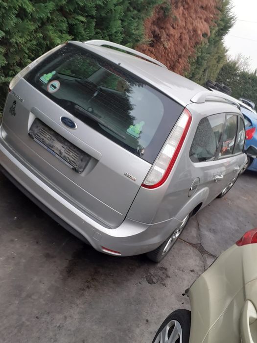 Piese ford focus 2 facelift 2010