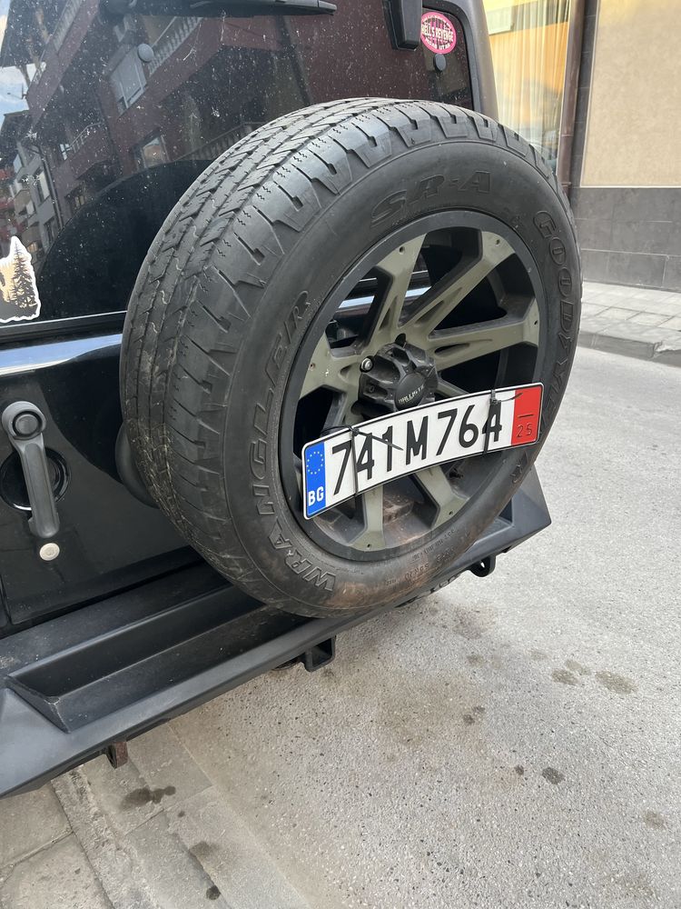 Гуми 275/65/20 goodyear wrangler с джанти Fuel 5x127 20x9”