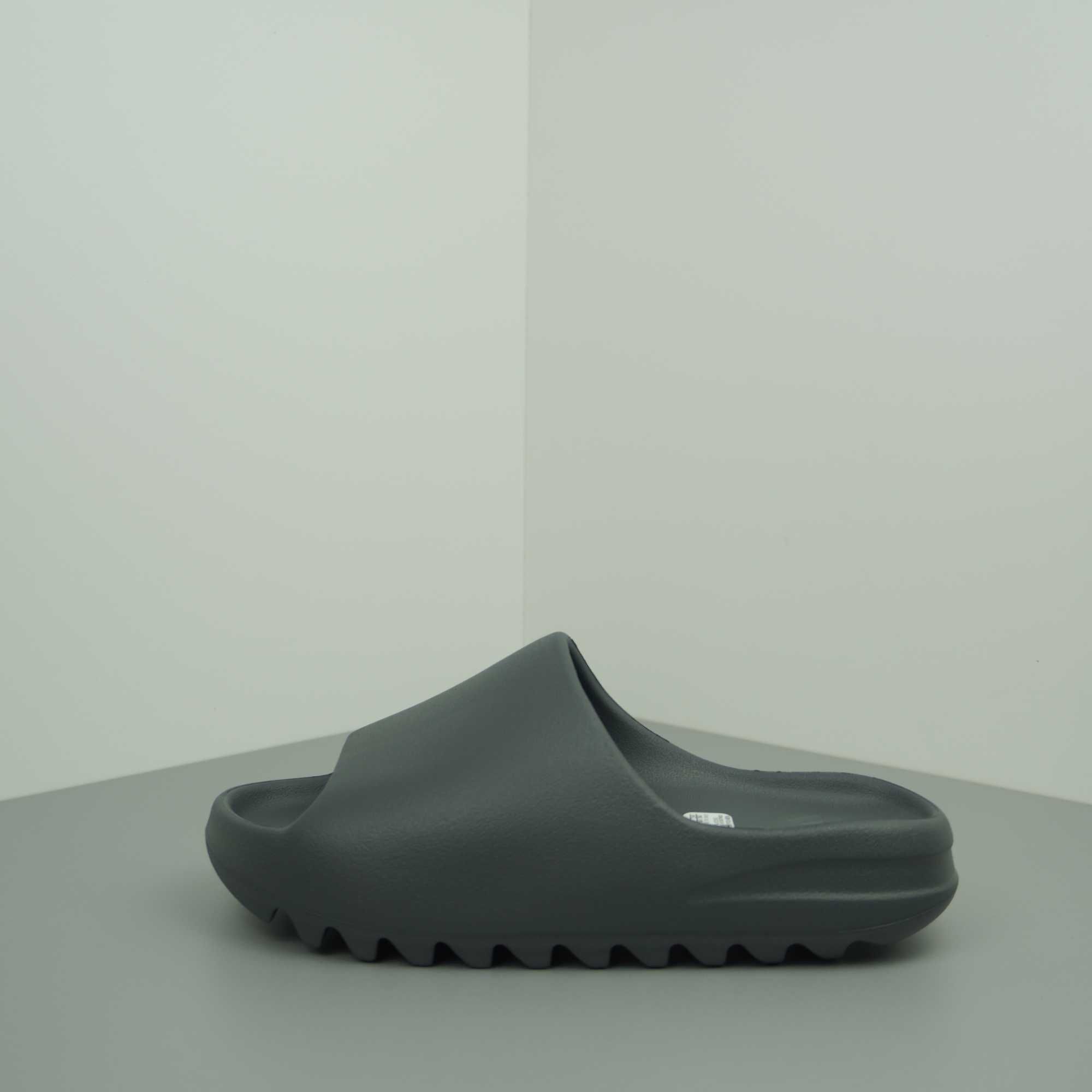 Yeezy Slides ( slate marine, azure, salt)