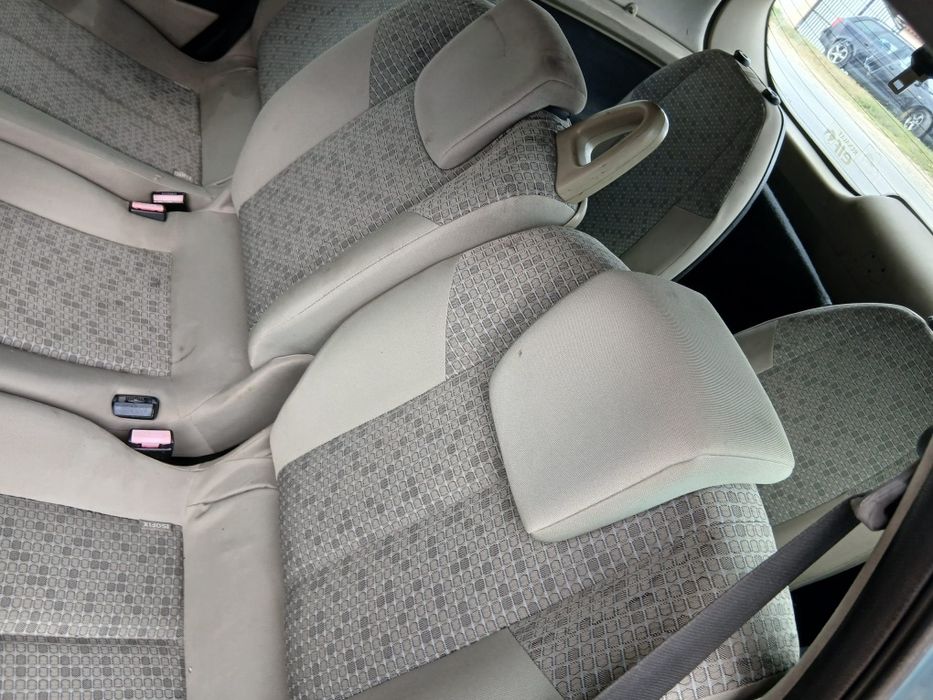 Renault scenic. 7 locuri     an 2007 1.9. Euro 4.