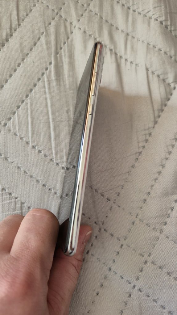 Huawei p30 lite.