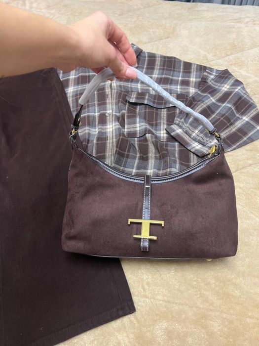 Коричневая рубашка в клетку