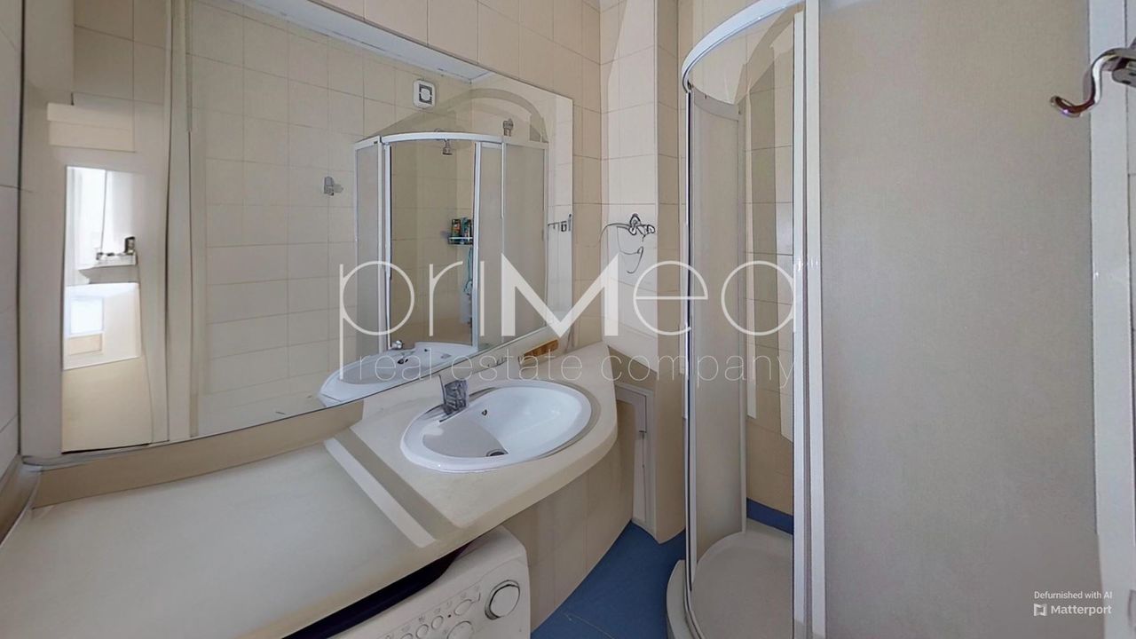 Продава се Тристаен апартамент в Бургас, Лазур - 86 кв.м за 2849 €/кв.м - Снимка #11
