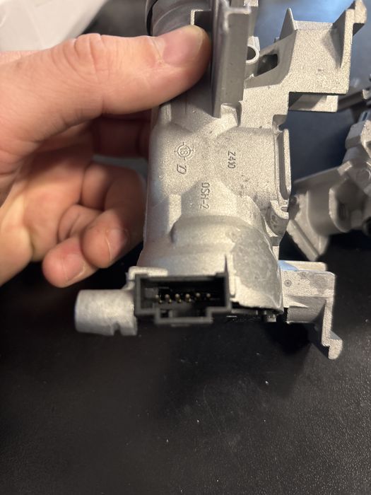 Contact vw golf 5 6 jetta tiguan touran caddy skoda octavia seat leon