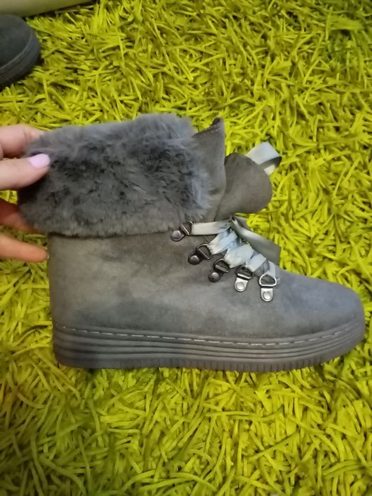 Ghete imblanite absolut superbe