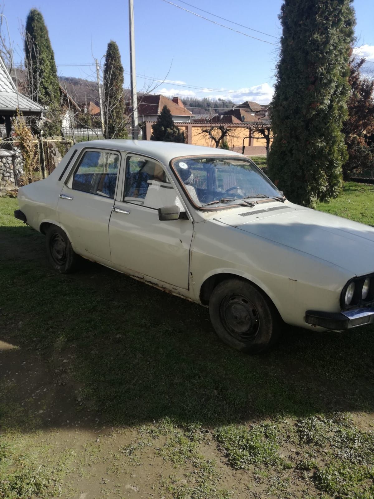 Vand Dacia 1310 Model de tranzitie