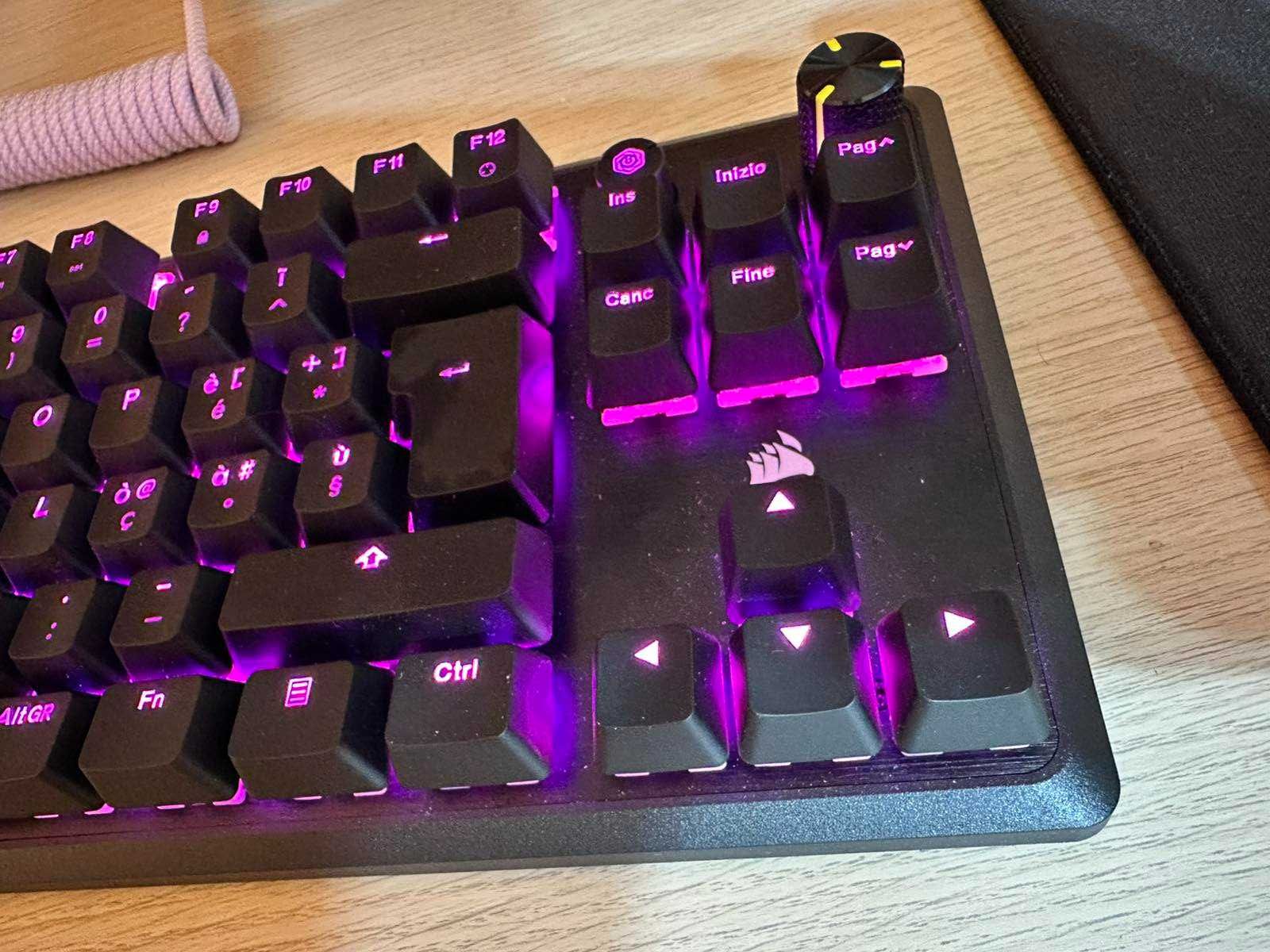 Corsair K70 Core TKL RGB – мeханична геймърска клавиатура