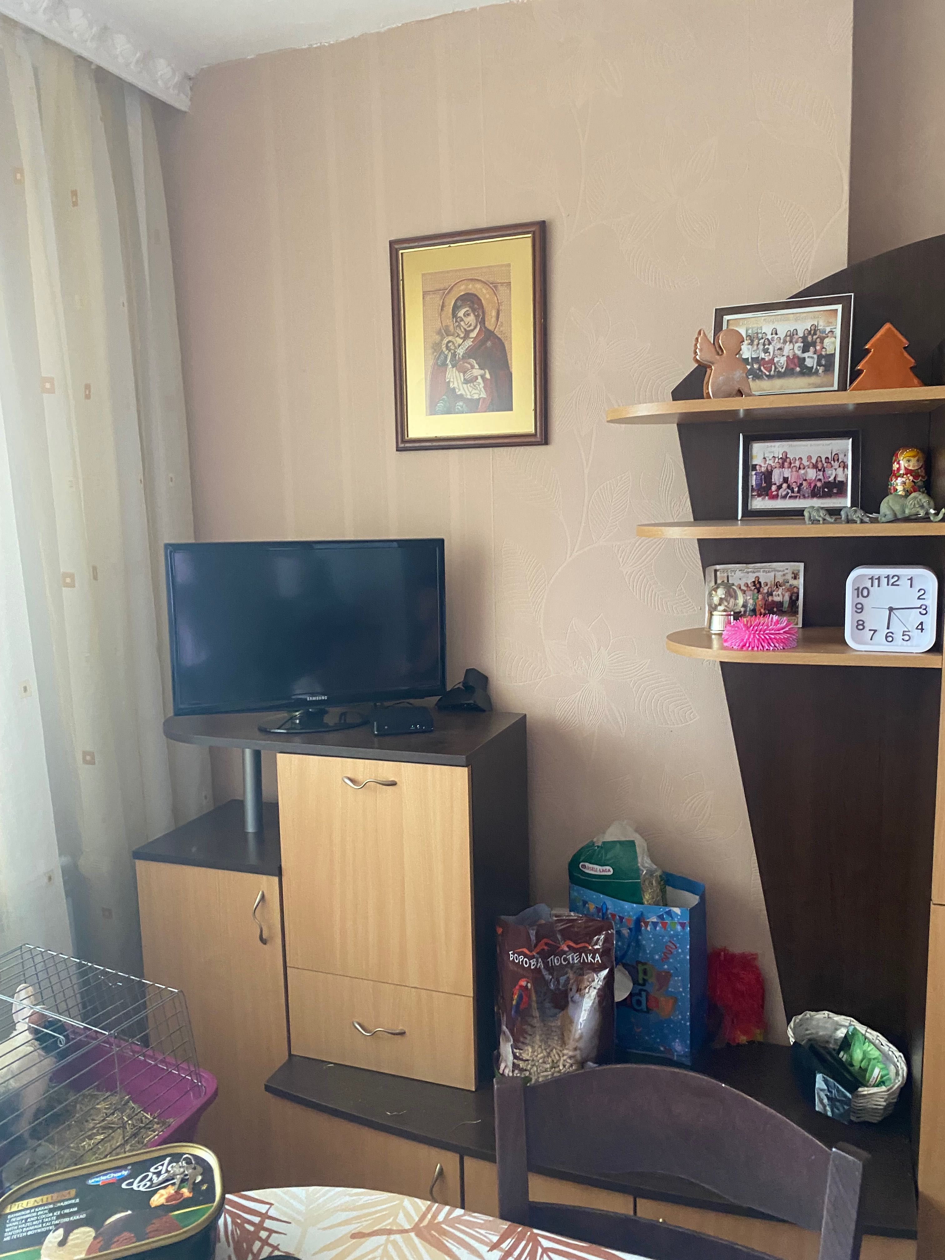 Продавам Модул за хол