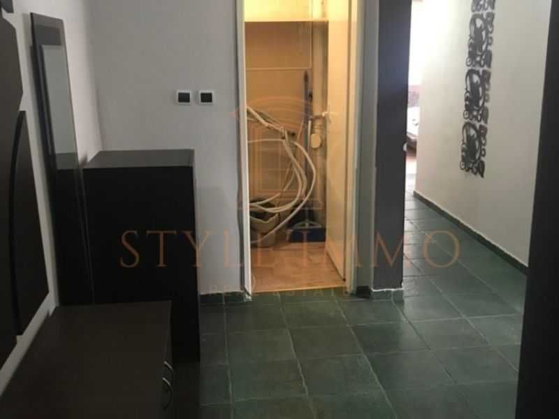 Продава се Тристаен апартамент в Разград, Освобождение - 84 кв.м за 1172 €/кв.м - Снимка #8