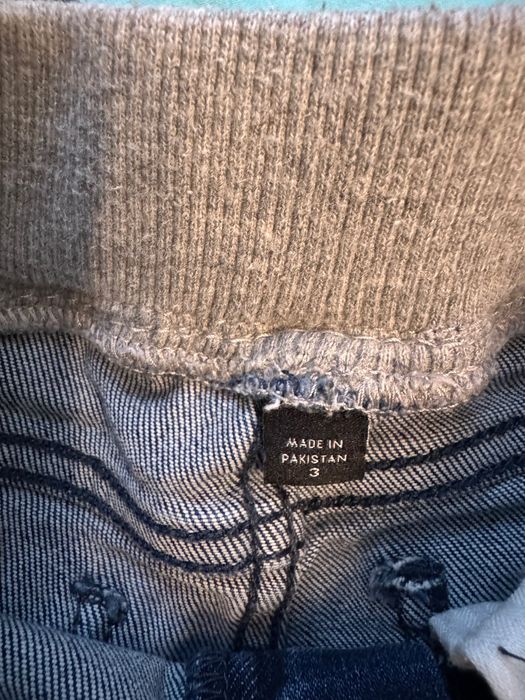 Guess- детски дънки 3 г