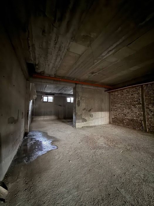 Нежилое помещение на Цокольном этаже продаётся ул Нукусская  1 линия