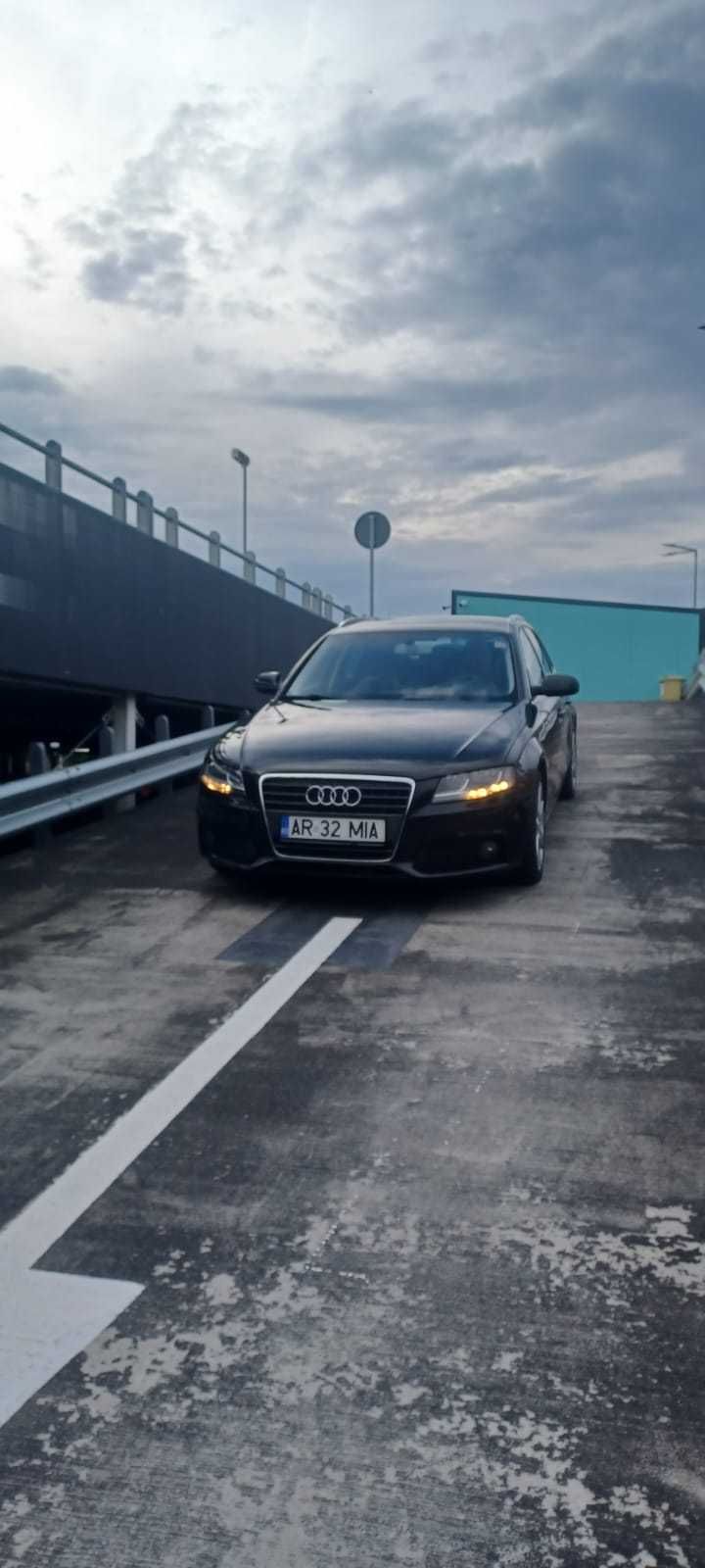 AUDI A4 B8 S-Line /2.0 TDI/2011/ Manual 143CP