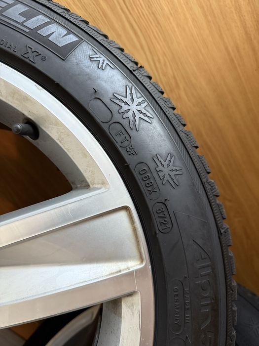 215/55 R17 Jante VW + Anvelope iarna Michelin Alpin 5 (aproape noi)