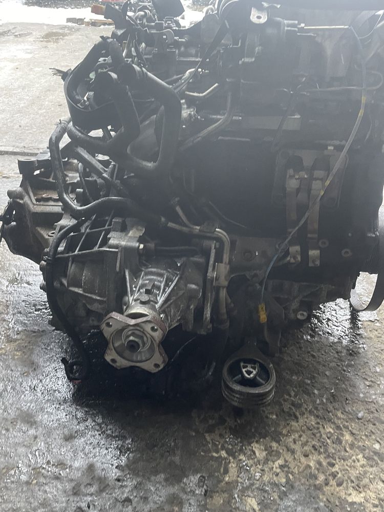 Cutie transfer Nissan Qashqai 2.0 dci 2012