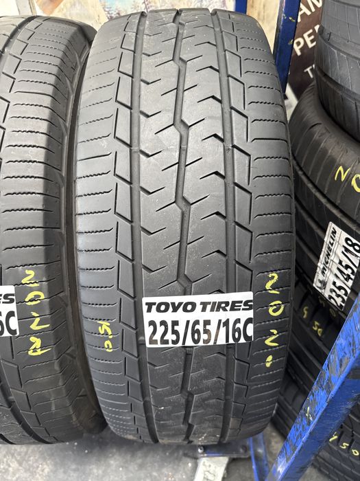 225/65/16C Toyo vara