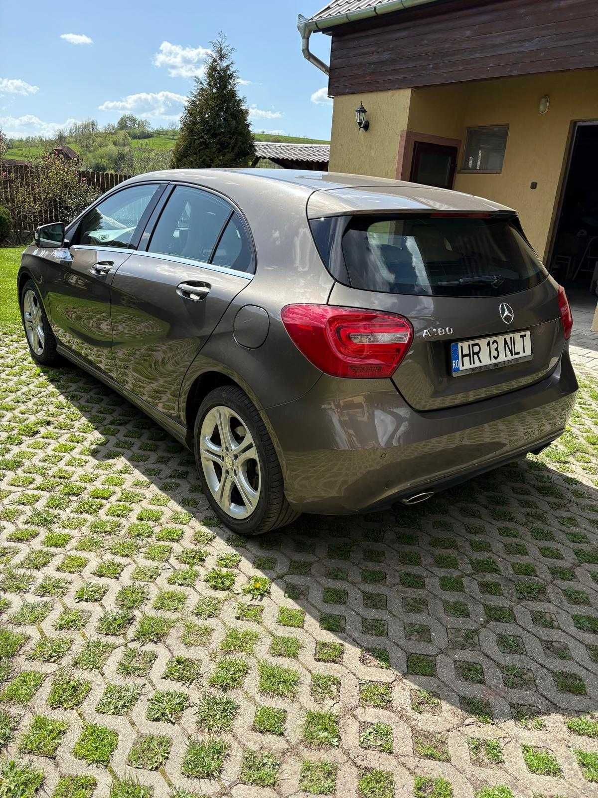 Mercedes-Benz A180