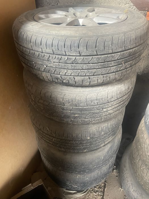 Диска шинами Р16