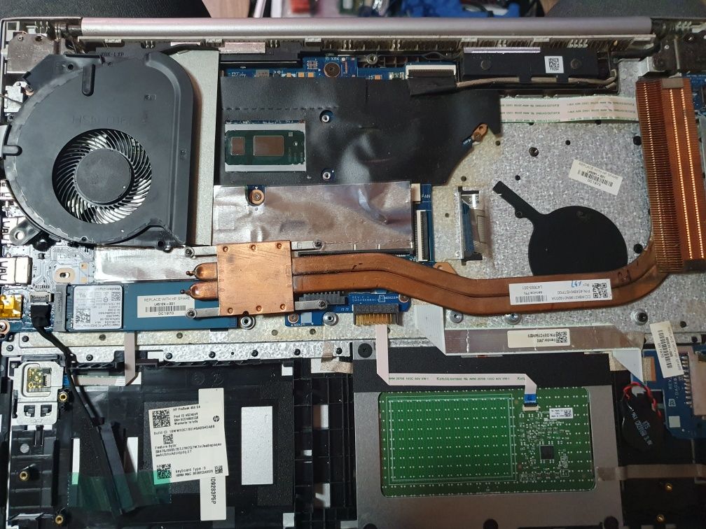 Reparatii laptopuri si calculatoare